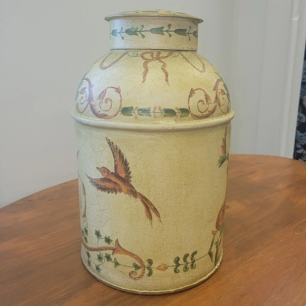 Casafina Koi‎ Fish Tin Jug